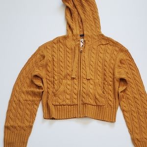 American Eagle, Cropped Cable Knit Zip-Up Sweater, Color Mustard, Size Medium.